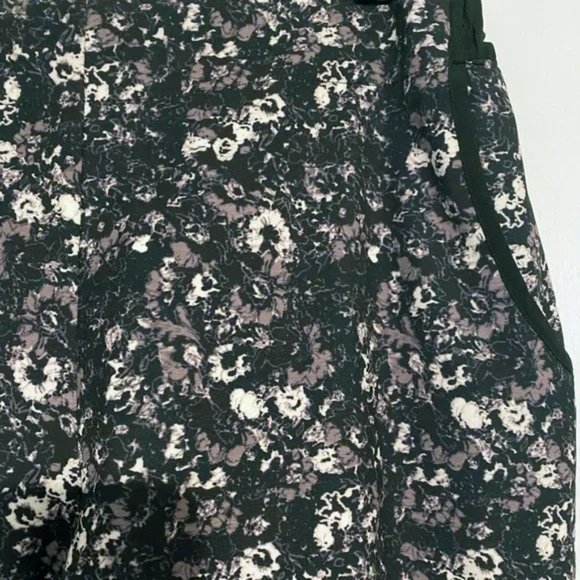 Red Saks Fifth Avenue Jogger Pant - Picture 2 of 5